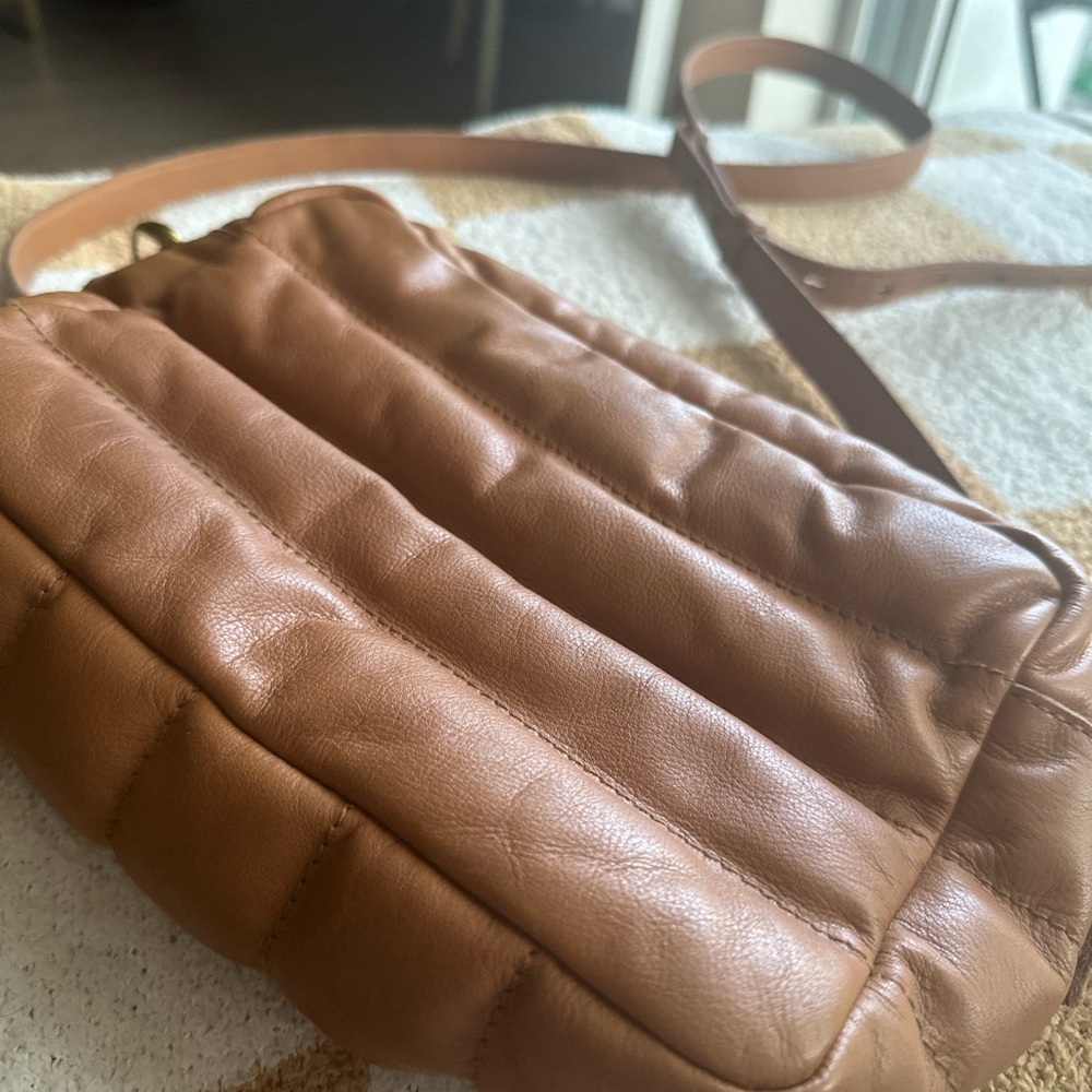 MADEWELL Puff Crossbody in Large